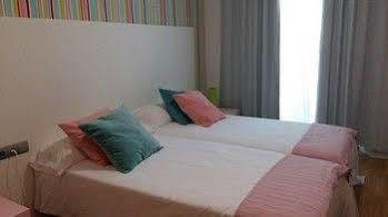 The Hotel 592 - Adults Only