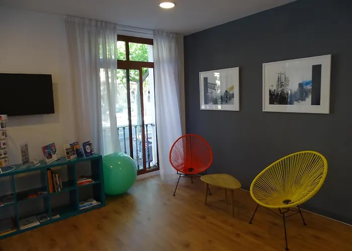 The Hotel 592 - Adults Only